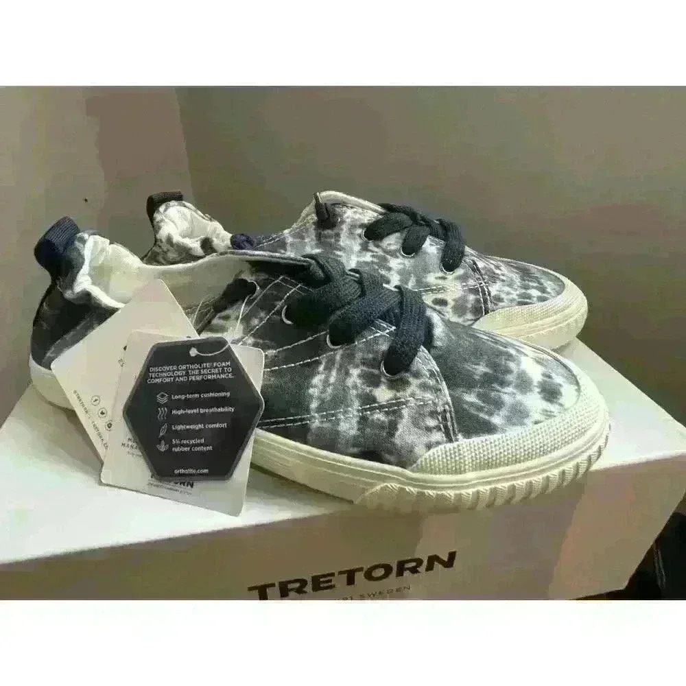 TRETORN Women's Meg Slip On Sneakers in Shibori Navy Size 8.5 New! - Picture 3 of 7